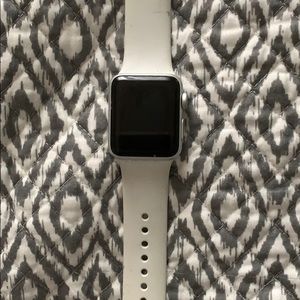 Apple Watch Series 3 (GPS, 38mm)